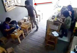 Giả vờ vào văn phòng luật sư nhờ tư vấn rồi cướp