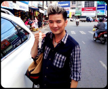 Đàm Vĩnh Hưng đã chuộc được đồng hồ nạm kim cương