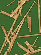 Cám cảnh giặt quần cho chồng, vợ tử vong