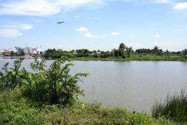 Kỳ lạ đoạn sông nhiều nữ sinh tìm đến tự tử