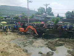 Đã xác định nguồn gốc 32 quan tài dưới móng nhà