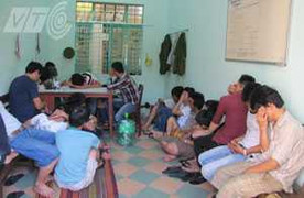 Triệt phá ổ đánh bạc qua máy điện tử lớn nhất Đà Nẵng