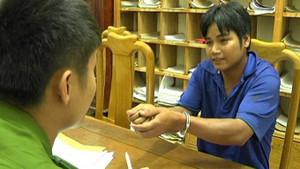 Say xỉn, phó công an xã chém chết người