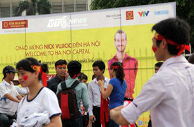 Sân Mỹ Đình 1h trước Nick Vujicic diễn thuyết có gì?