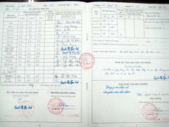 Cảnh cáo phó hiệu trưởng làm học bạ giả
