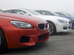 Xe sang Đức bị 'tố' ăn nhiều xăng hơn quảng cáo