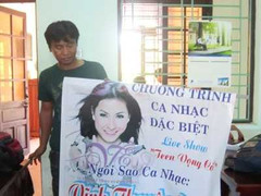 Bầu sô lừa đảo, dân vây bắt ca sĩ