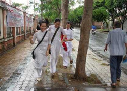 Cả nước mưa giông trong 2 ngày thi Tốt nghiệp cấp 3