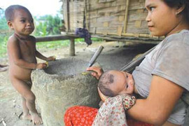 Ảnh độc về tộc người suýt tuyệt chủng ở Nghệ An