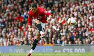 Ronaldo đột ngột mở đường rời Real