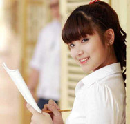 Soi bài thi tốt nghiệp của hot girl Hà Thành