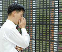 Cả tin, đại gia chứng khoán suýt trắng tay