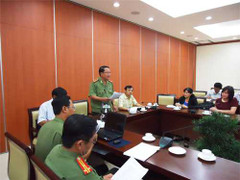 Bắt khẩn cấp ông Phạm Viết Đào