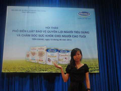 Vinamilk chăm sóc sức khỏe người cao tuổi Tiền Giang