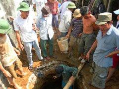 Xương hóa thạch bí ẩn nằm sâu trong lòng đất