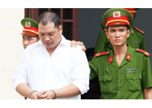 29 năm tù cho 'giám đốc siêu lừa'