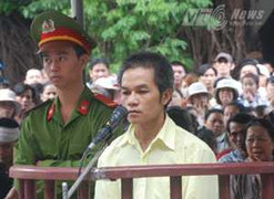 Kẻ thiêu sống người yêu lãnh án chung thân