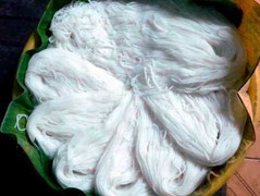 Tin hot 17/6: Cách nhận biết bún chứa chất gây ung thư