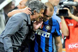 Trò cũ phũ phàng chối bỏ Mourinho