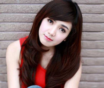 Viết status, hot girl kiếm hàng chục triệu/tháng