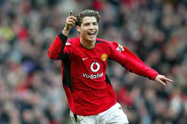 Clip: Ngày ra mắt của Ronaldo tại MU