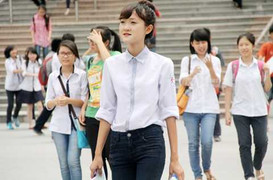 Chiến sĩ biển đảo vào đề tuyển sinh lớp 10