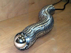 Xem Robot rắn bò trườn cứu người