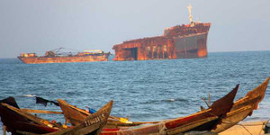 Trục vớt tàu Malaysia, 4 thợ lặn ngạt khí độc tử vong