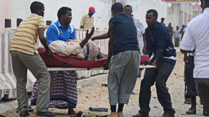 Lao thẳng ô tô chở thuốc nổ vào cơ quan Liên Hiệp Quốc