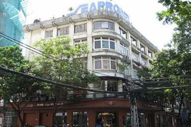 Ông Nguyễn Hữu Lộc 'ôm' nhiều chức, vung vãi tiền tỉ