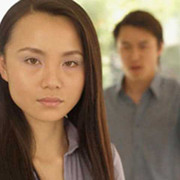 Phát hiện bí mật động trời của vợ