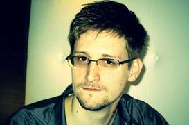 Hành trình trở thành 'kẻ phản bội nước Mỹ' của Snowden