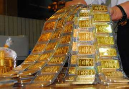 Giá vàng sắp 'thủng' đáy 37 triệu đồng/lượng