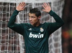 Chuyển nhượng 27/6: Ronaldo bí mật gặp MU
