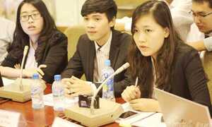 Thâm nhập 'phiên tòa giả định' sinh viên Ngoại giao