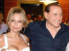 Cô con gái xinh đẹp, quyền lực của cựu Thủ tướng Ý