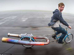 Xe đạp gắn động cơ phản lực, siêu nhanh và nguy hiểm