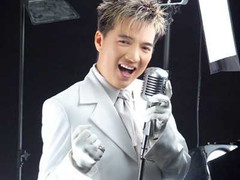 Mr Đàm ủng hộ người kiện mình 'ăn cắp' ca khúc ra tòa