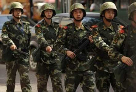 Video: Trung Quốc tập trận sau bạo loạn Tân Cương