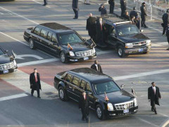 Tổng thống Mỹ sắm ô tô bọc thép, chống tên lửa