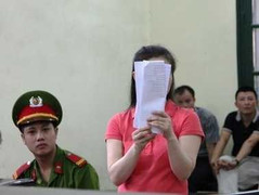 Đòi 'bôi trơn' tiền tỷ, nữ Phó Chủ tịch HĐQT ‘sa lưới’