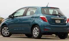 Vô lăng có vấn đề, Toyota Yaris bị thu hồi hàng loạt