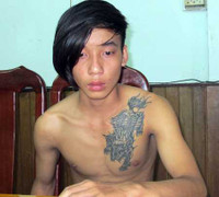 Rượt đuổi gay cấn, tóm gọn nhóm 'vặt tai' Mercedes