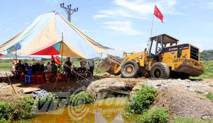 Dân lập 'chiến lũy': Vì đâu nên nỗi?