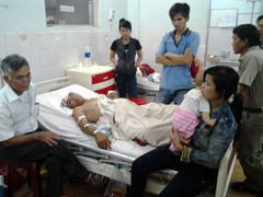 Uẩn khúc vụ chàng rể chém bể đầu bố vợ