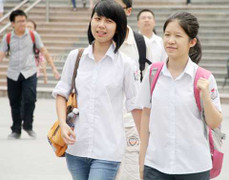 Hà Nội công bố điểm chuẩn vào lớp 10 năm 2013