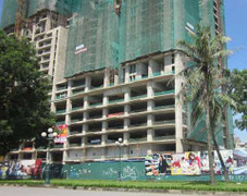 Bất động sản tiếp tục 'rớt' giá đến cuối năm