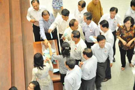 Chủ tịch HĐND TP.HCM được tín nhiệm nhất