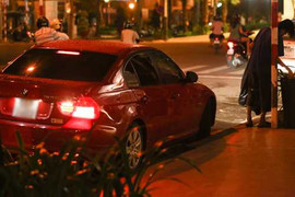 4 bánh bạc tỷ của ca sĩ Đan Trường