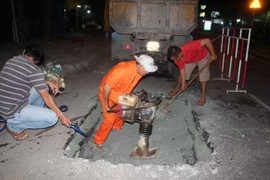 Lại xuất hiện 'hố tử thần' giữa Sài Gòn